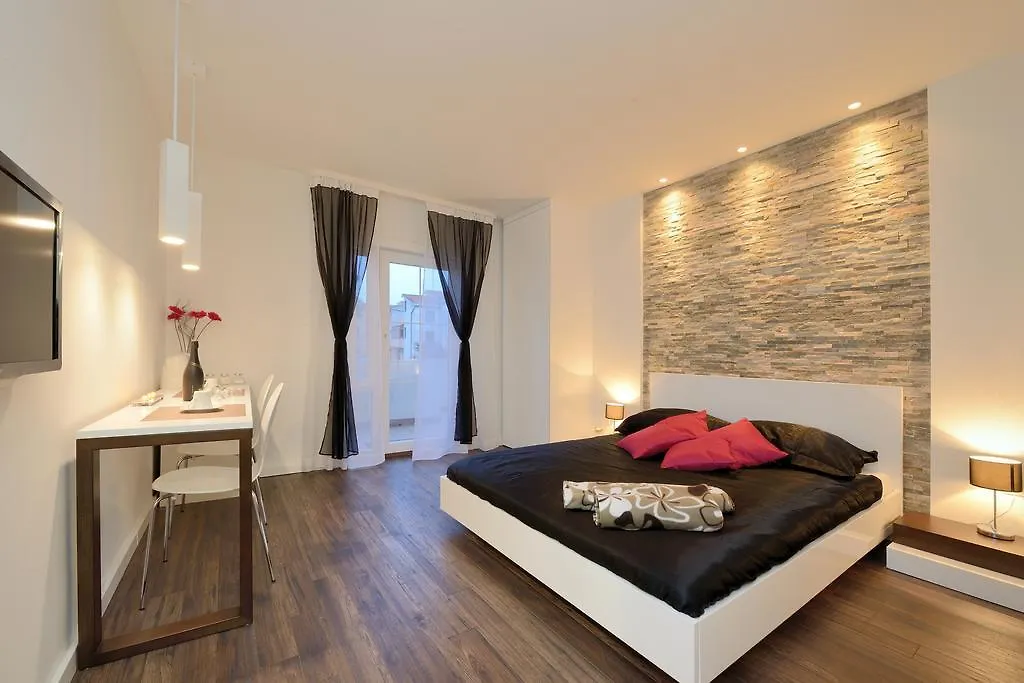 Guest House D&G -I Apartment & Room Zara 3*,  Croazia