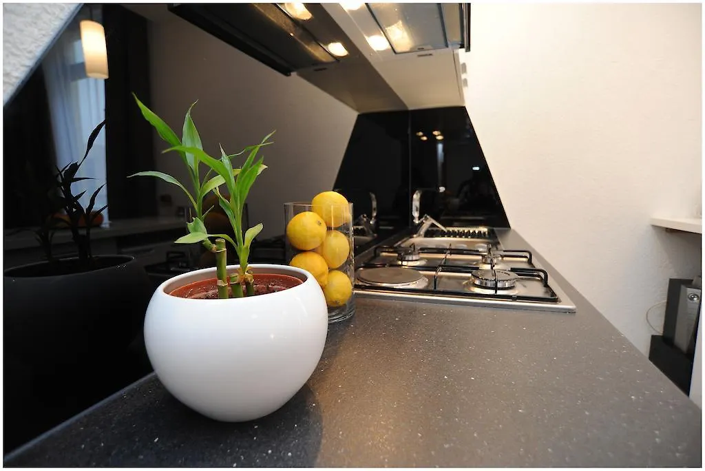 Guest House D&G -I Apartment & Room Zara