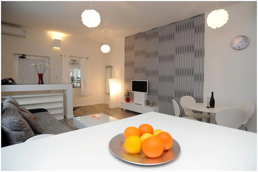 Guest House D&G -I Apartment & Room Zara Croazia